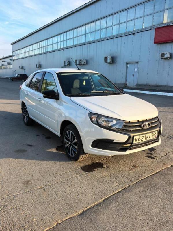 Продам личный автомобиль, лада гранта, комлектация CLUB, 2024 года выпуска, обогрев лобового стекла, - Орск