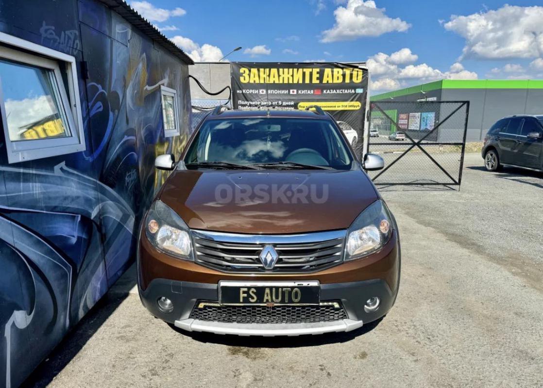 В продаже Renault Sandero Stepway 2013 года,в отличном техническом и внешнем состоянии. - Орск