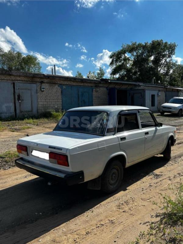 Продам ВАЗ 2107,инжектор, 1 собственник, пробег 33 398 км., гаражное хранение, пороги целые, рыжиков - Орск