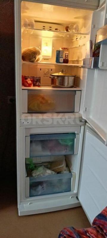 продам б/у Холодильник LG No Frost, высота 175 см. - Орск