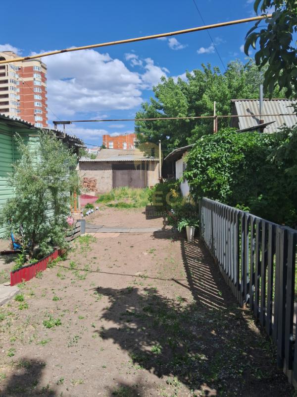 Продается уютный дом с мансардой для комфортной жизни в самом центре &mdash; Продажа в связи с п - Оренбург