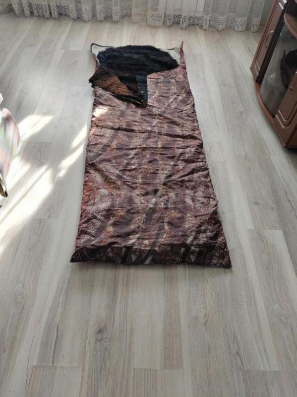 Продам большой спальный мешок из натуральной овчины в чехле. - Орск