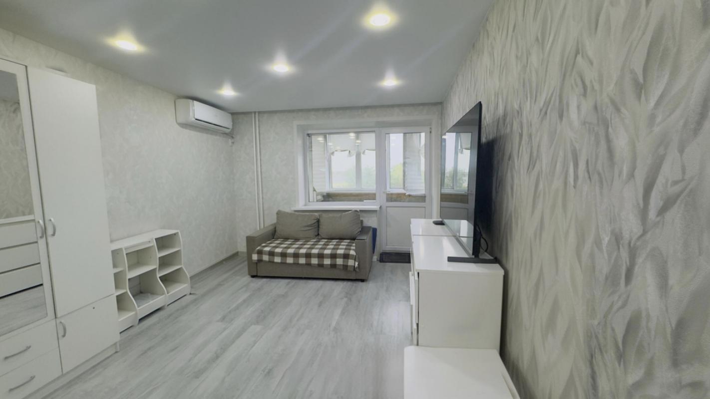 # 🏠 Открытие новой главы вашей жизни!🎉 Предлагаем вашему вниманию просторную и светлую однокомнатную - Оренбург