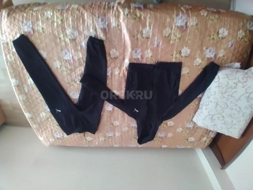 Продам вещи:
1) темную джинсовую куртку с мехом. - Орск