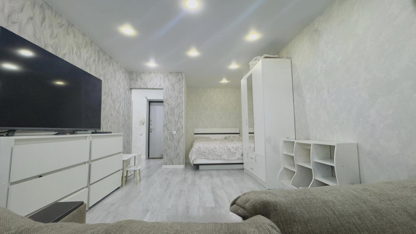# 🏠 Открытие новой главы вашей жизни!🎉 Предлагаем вашему вниманию просторную и светлую однокомнатную - Оренбург