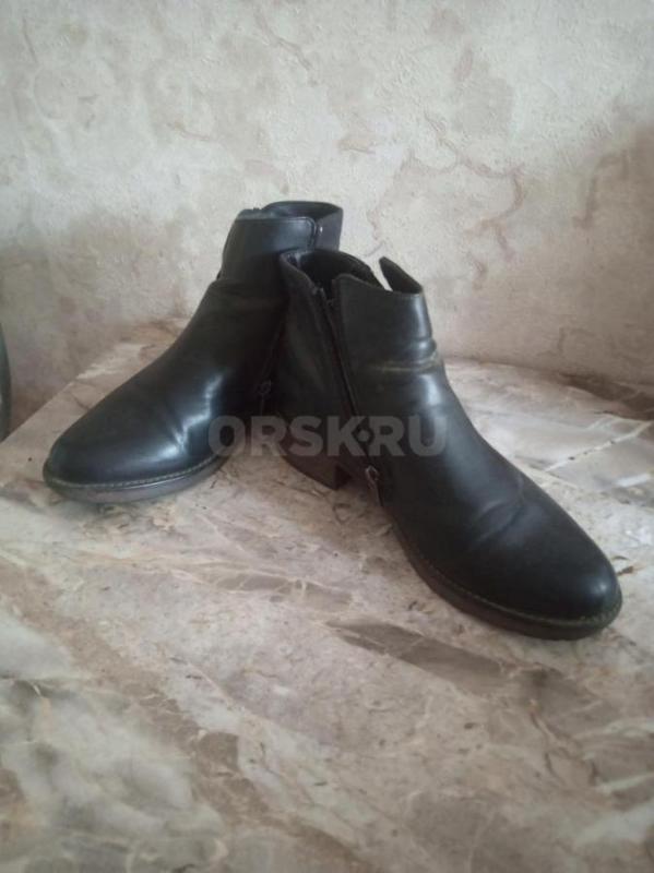 Продам ботинки осенние женские, натуральная кожа 40 р-р (на 39 р-р) - Орск