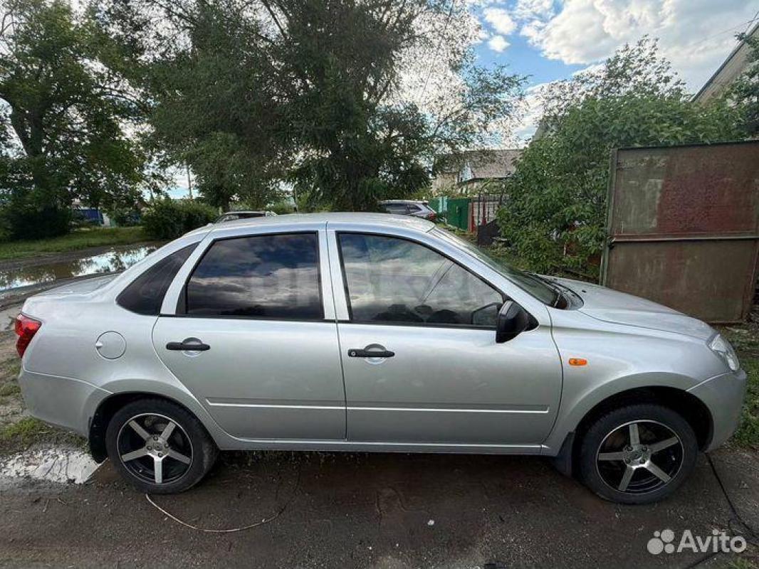 Продам ВАЗ Lada GRANTS 1,6 MY (87л. с) поколение (2011-2018) - Орск