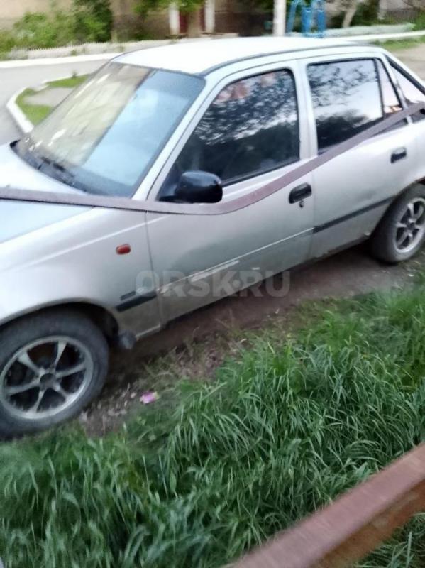 Продам Дэу Нексия 2003г,расходует масло. - Орск