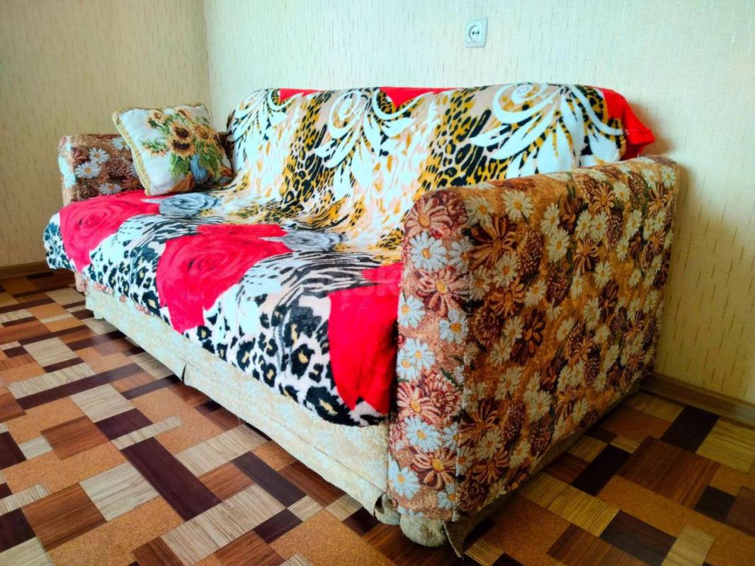 Диван самовывозом - Орск