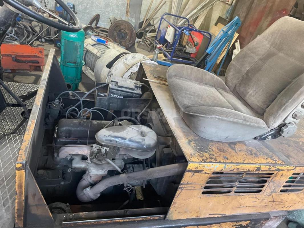 Продам автопогрузчик Balkancar  Б/У  грузоподъемность 3,2т, высота подъема 1,8м, полностью исправен, - Новотроицк