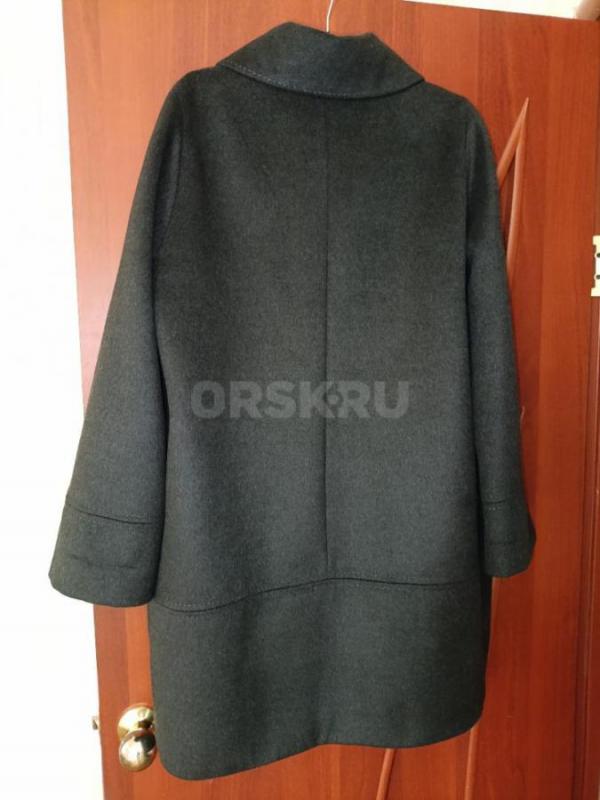 Продам пальто почти новое 54-56 р-р - Орск