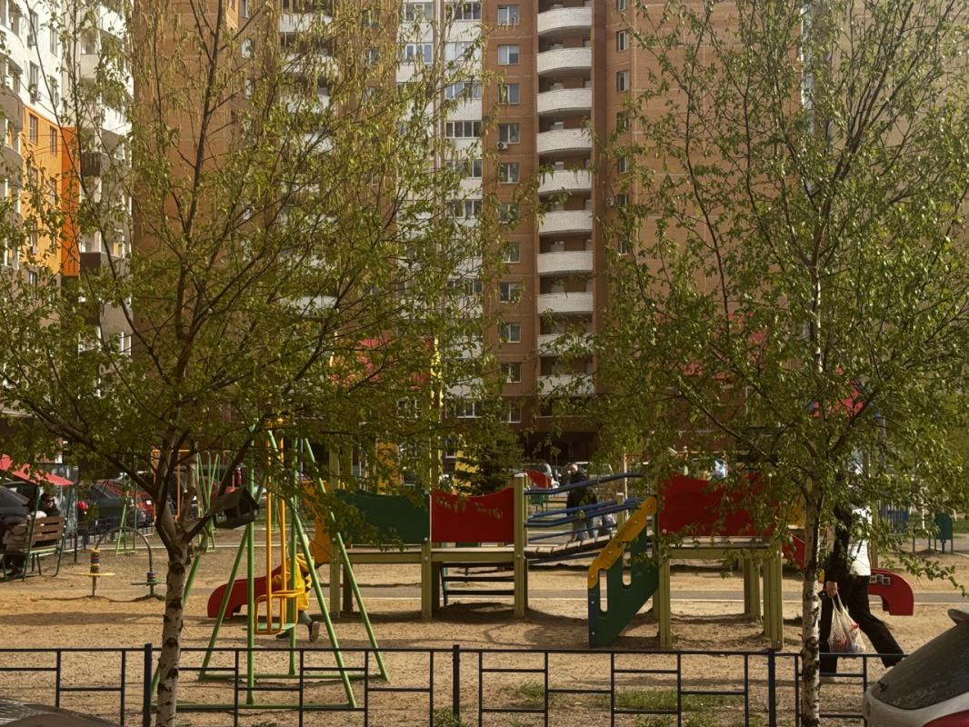 Продаётся уютная и светлая Двухкомнатная квартира в г. - Оренбург