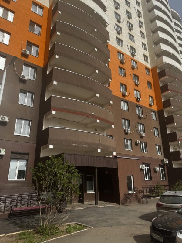 Продаётся уютная и светлая Двухкомнатная квартира в г. - Оренбург