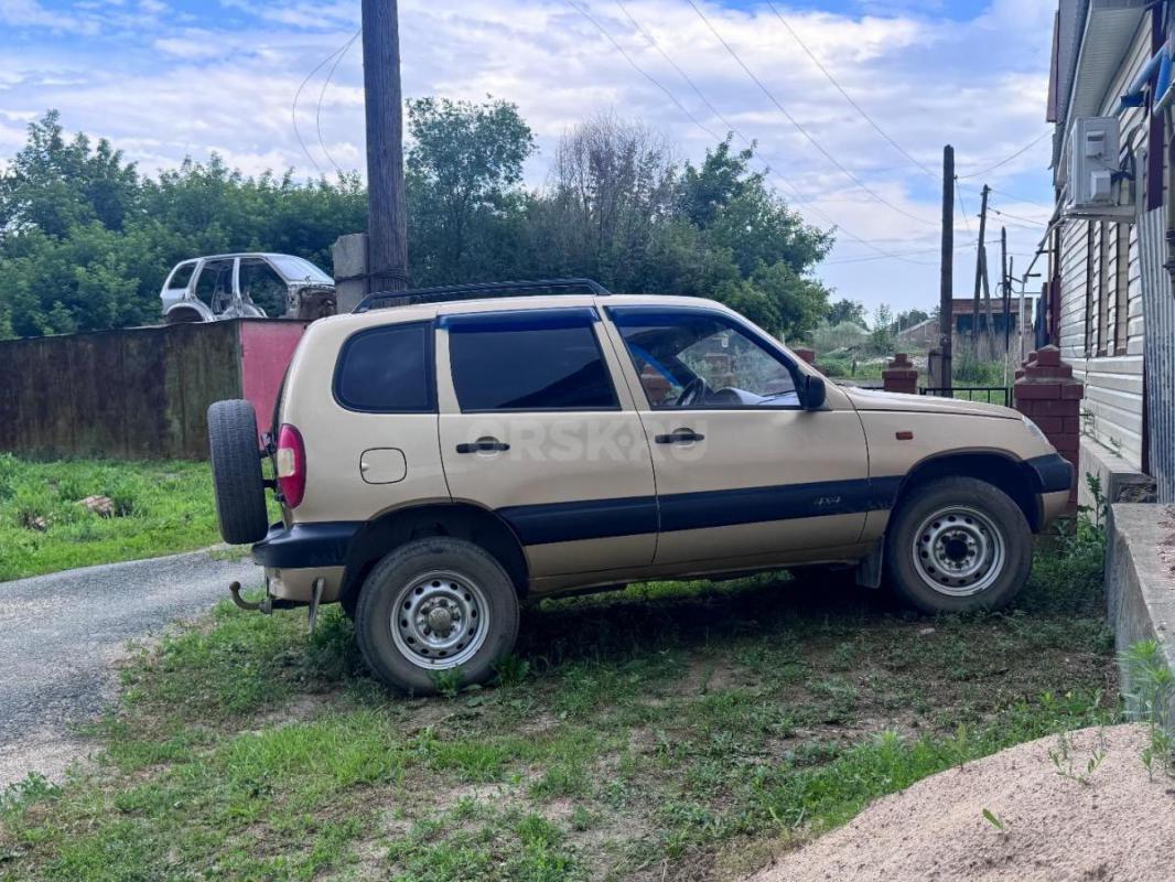 Продам Chevrolet Nivu, 300т. - Орск