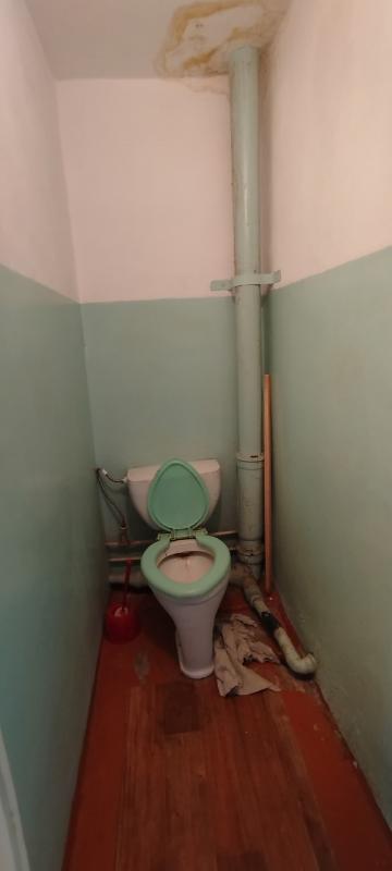 Продаю квартиру в центре города улучшенной планировки с видом на Советскую, требуется ремонт, мебель - Новотроицк