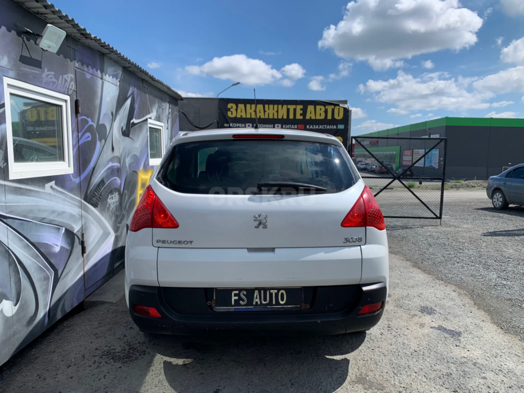 В продаже PEUGEOT 3008 2011 года выпуска. - Орск