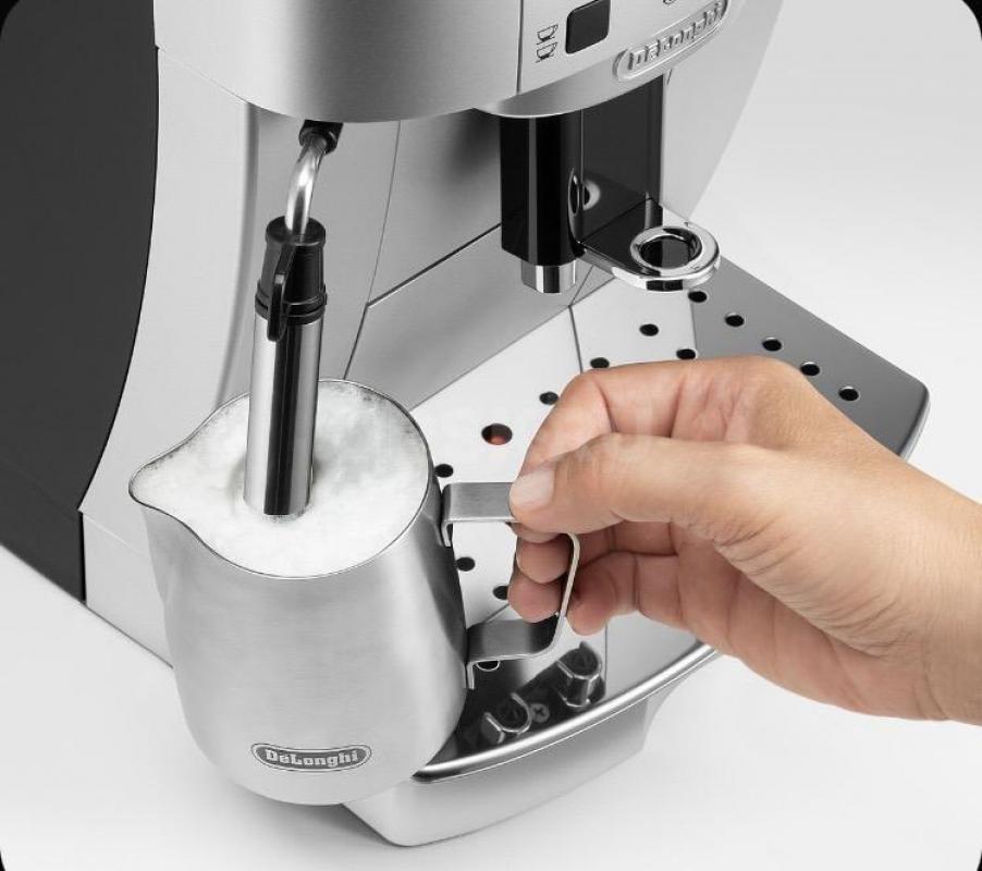 Продам кофемашину DeLonghi  Magnifica S
ECAM21.117. - Орск