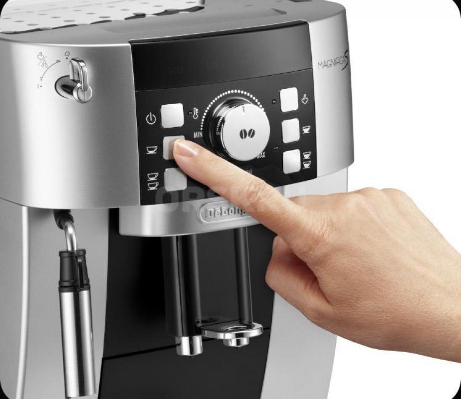 Продам кофемашину DeLonghi  Magnifica S
ECAM21.117. - Орск