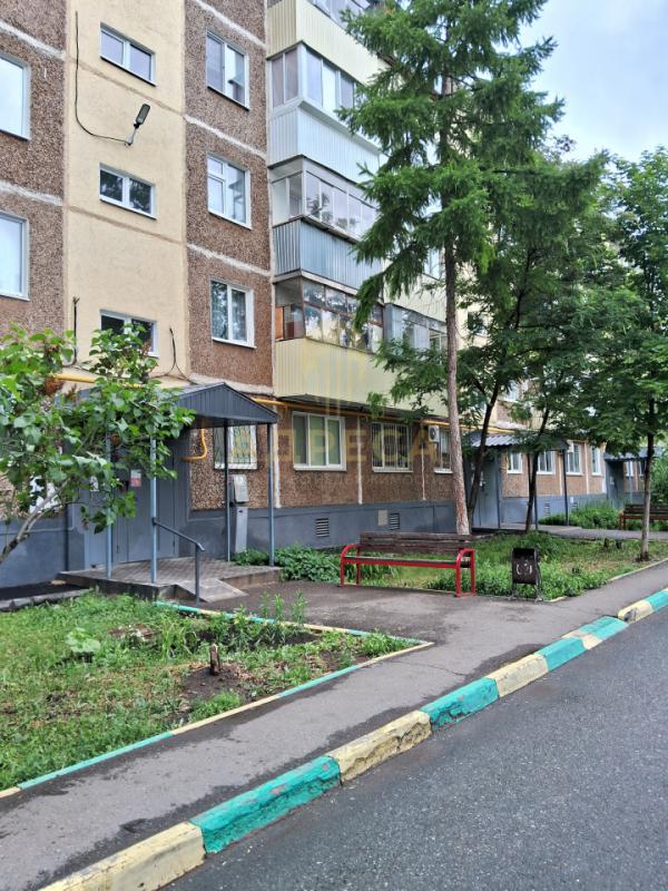 Продается уютная однокомнатная квартира по улице Карагандинской,на комфортном втором этаже  пятиэтаж - Оренбург