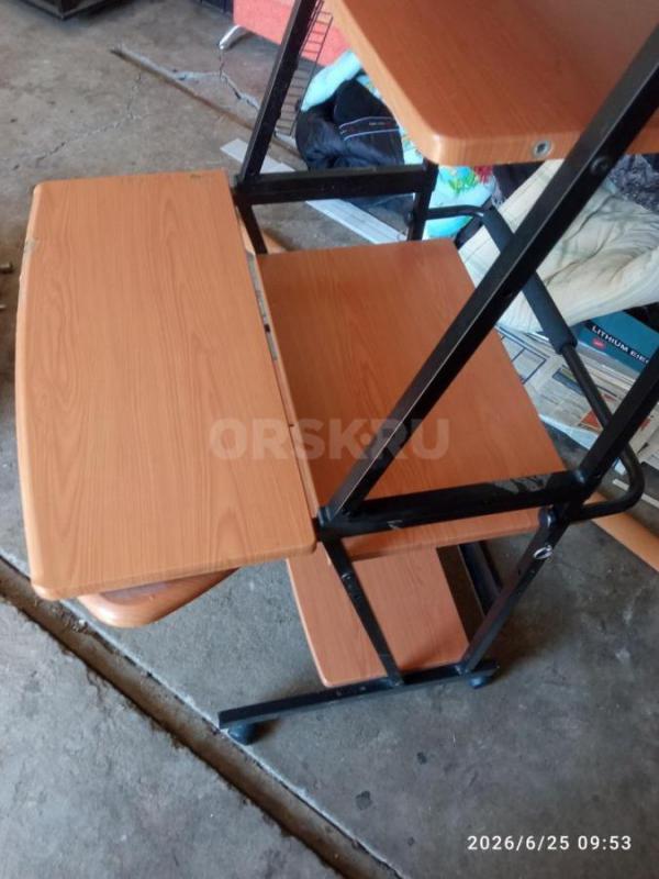 Продам компьютерный стол в отл. состоянии. - Орск