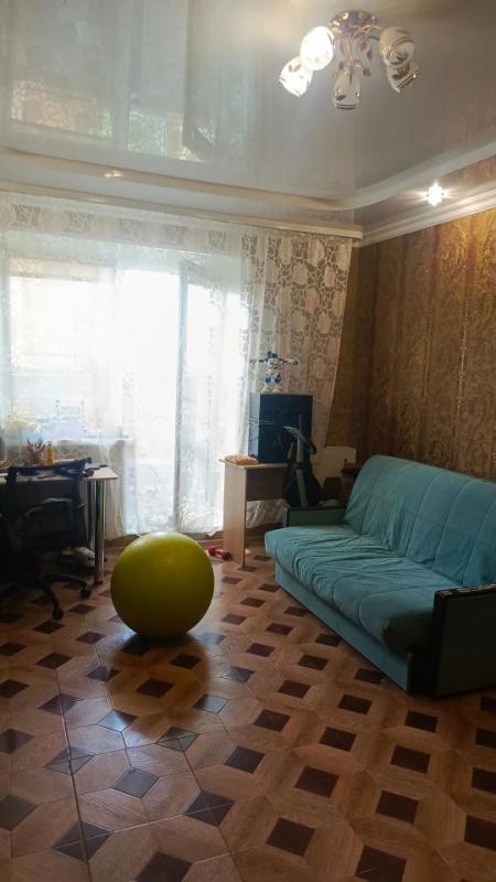 Продам отличную двухкомнатную квартиру по ул. - Орск