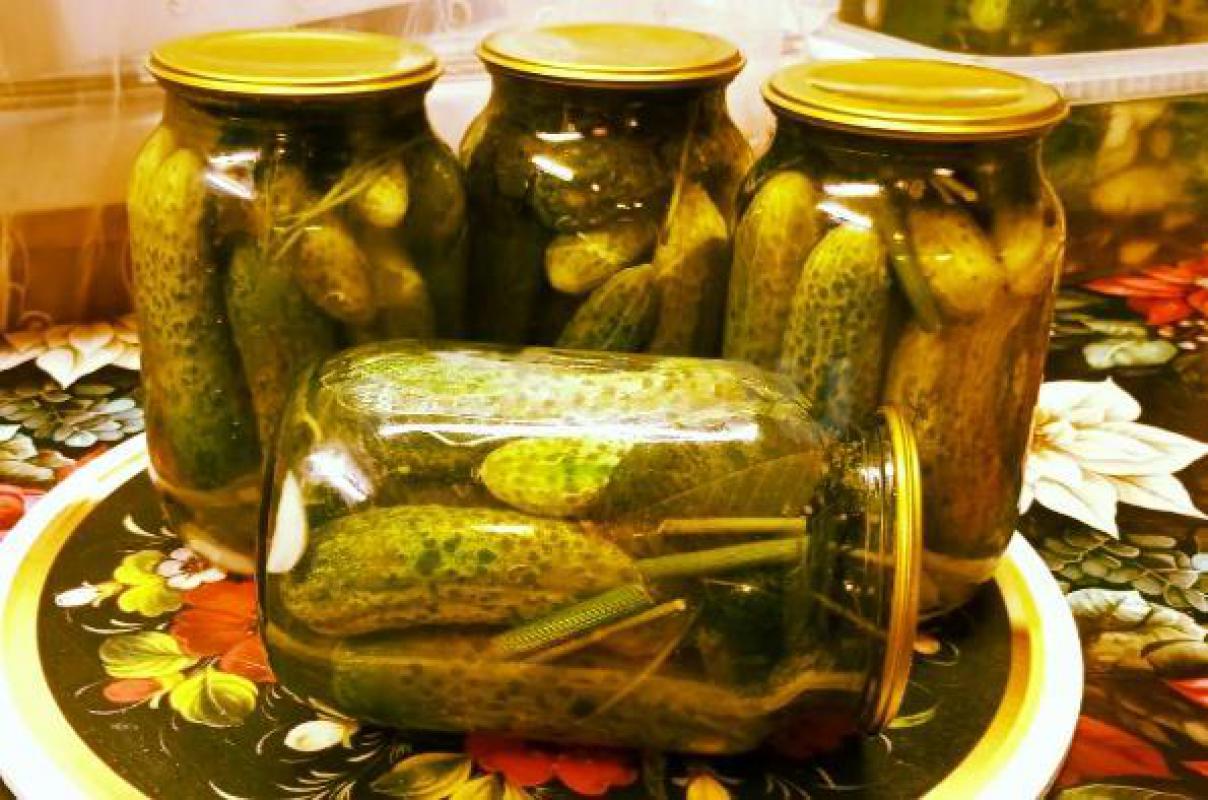 Маринованные, в меру солёно-сладкие, хрустящие огурчики в районе Вокзала(6мкр)
Отлично подходят для - Орск