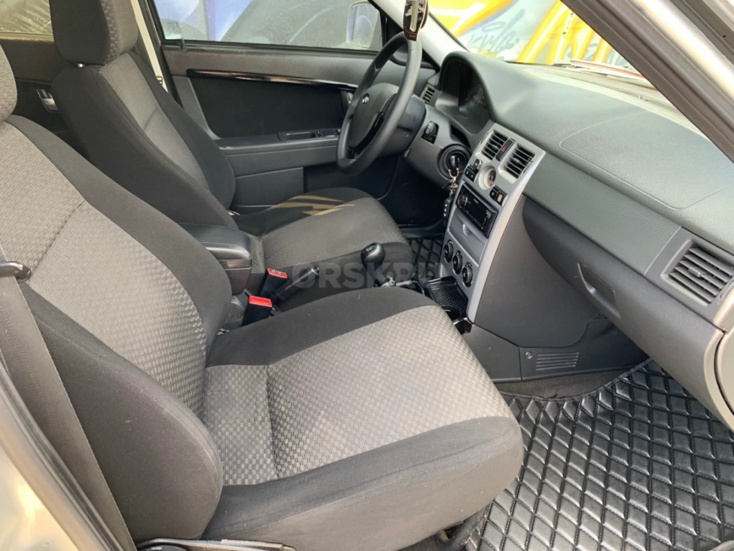 В продаже Lada Priora 2013 года. - Орск