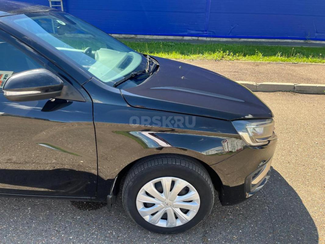 Автомобиль в отличном состоянии , родной пробег, родной окрас, коррозия отсутствует. - Орск