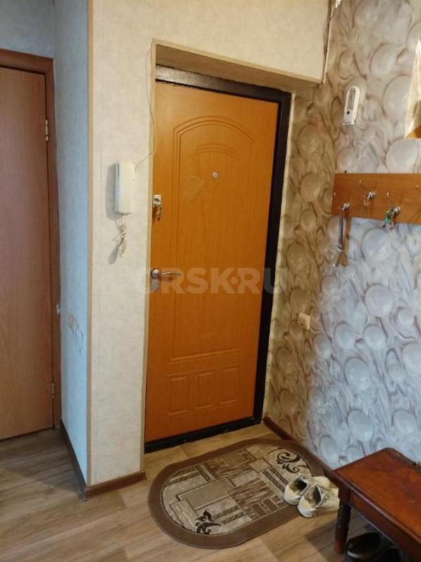 Сдаётся двухкомнатная квартира на 4 этаже кирпичного дома, 40 кв. - Орск