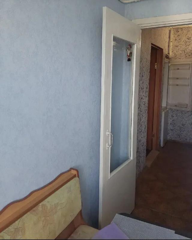 Продаётся двухкомнатная квартира! - Новотроицк