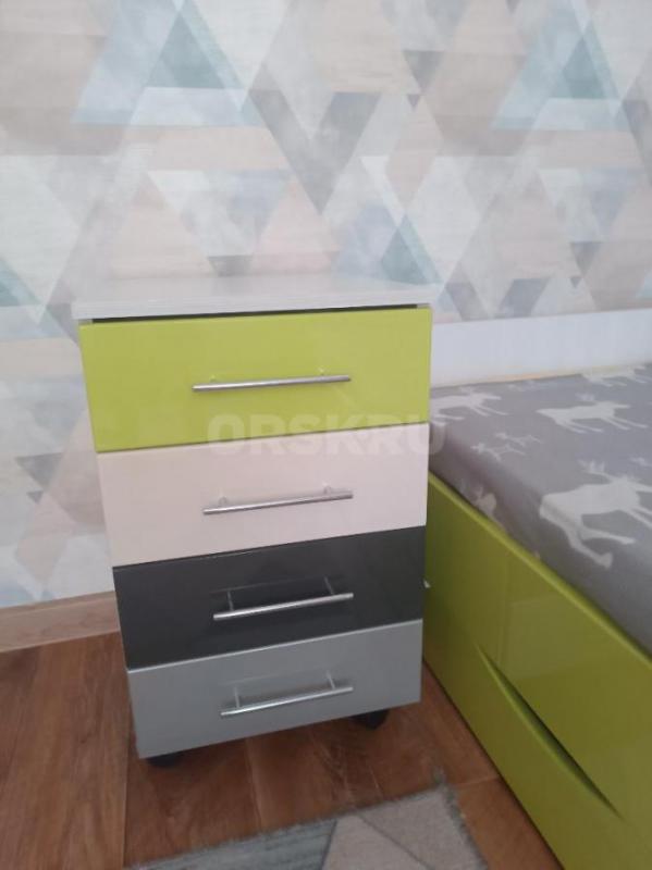 Продам СРОЧНО подростковую (детскую) кровать с матрасом +тумбочка. - Орск