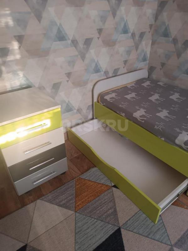 Продам СРОЧНО подростковую (детскую) кровать с матрасом +тумбочка. - Орск