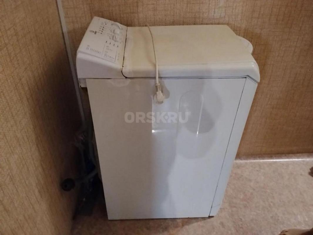 Стиральная машина автомат Indesit б/у в рабочем состоянии. - Орск
