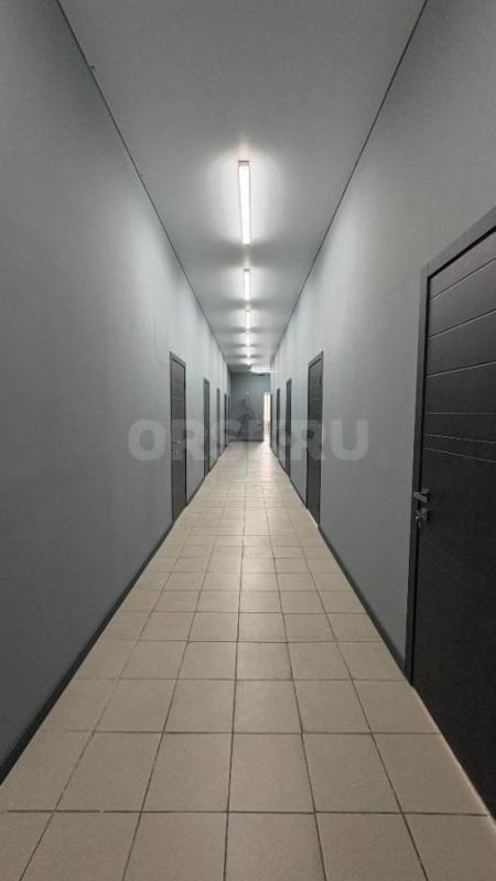 сдаются кабинеты свободного назначения, с новым ремонтом, круглосуточный доступ, парковка, охрана. - Орск
