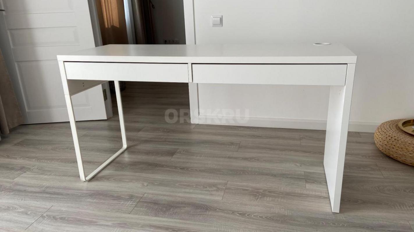 Стол ИКЕЯ (140х50х75) белый с ящиками - Орск