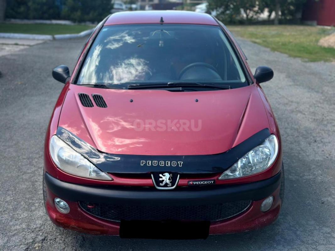 Продам Peugeot 206
Автомобиль 2008г
Кузов оцинкованный без гнили 
3 владельца 
Очень экономный д - Орск