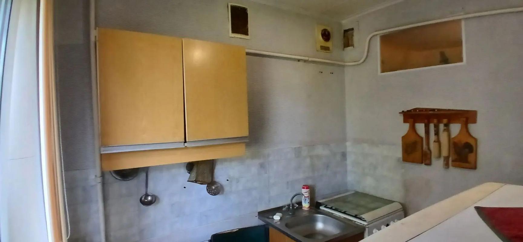 Предлагаем  Вашему вниманию квартиру по аппетитной цене.
• г. - Новотроицк