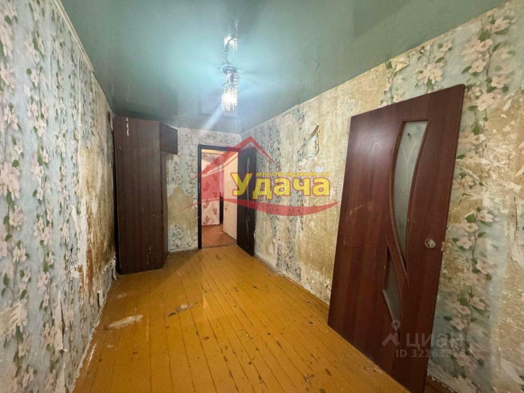 Продается 3х-комнатная квартира
Квартира под ваш ремонт , удобная планировка - смежно-изолированная, - Орск