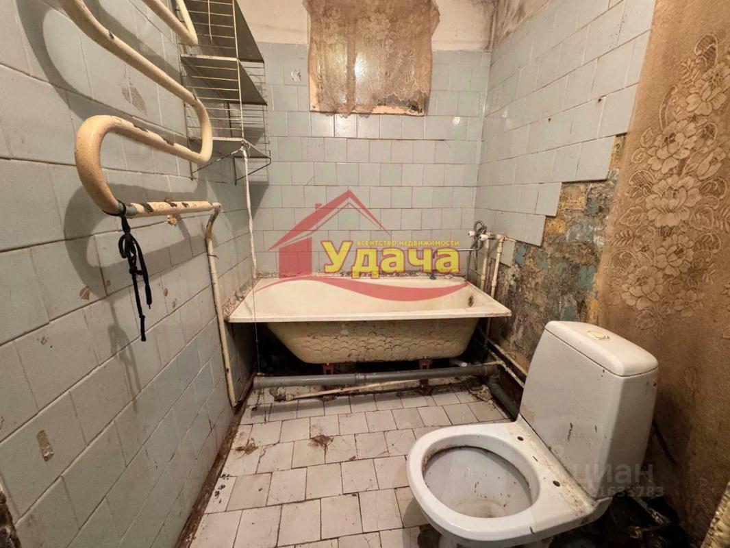 Продается 3х-комнатная квартира
Квартира под ваш ремонт , удобная планировка - смежно-изолированная, - Орск