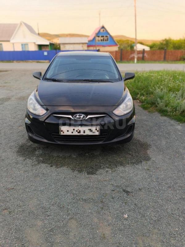 Продам в хорошем состоянии Хендай Солярис 2014 года на АВТОМАТЕ
Двигатель , ходовка в отличном сост - Орск