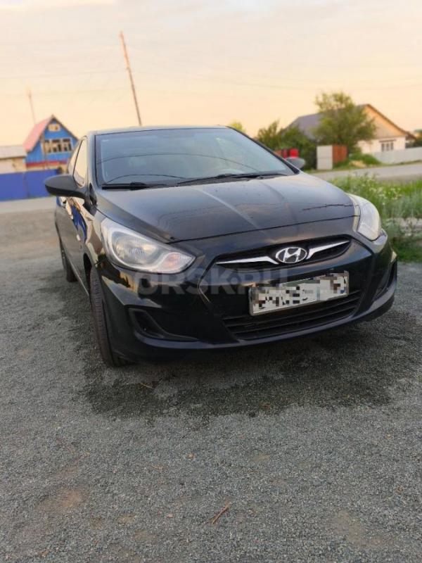 Продам в хорошем состоянии Хендай Солярис 2014 года на АВТОМАТЕ
Двигатель , ходовка в отличном сост - Орск