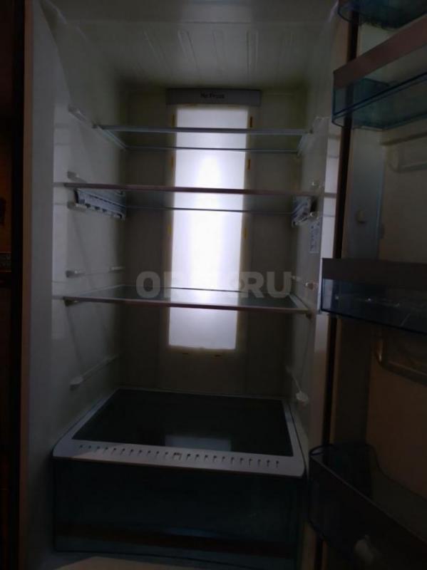Продам холодильник Haier, работает только морозильная камера. - Орск