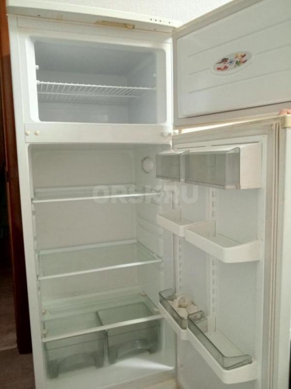 Продам холодильник в рабочем состоянии - Орск