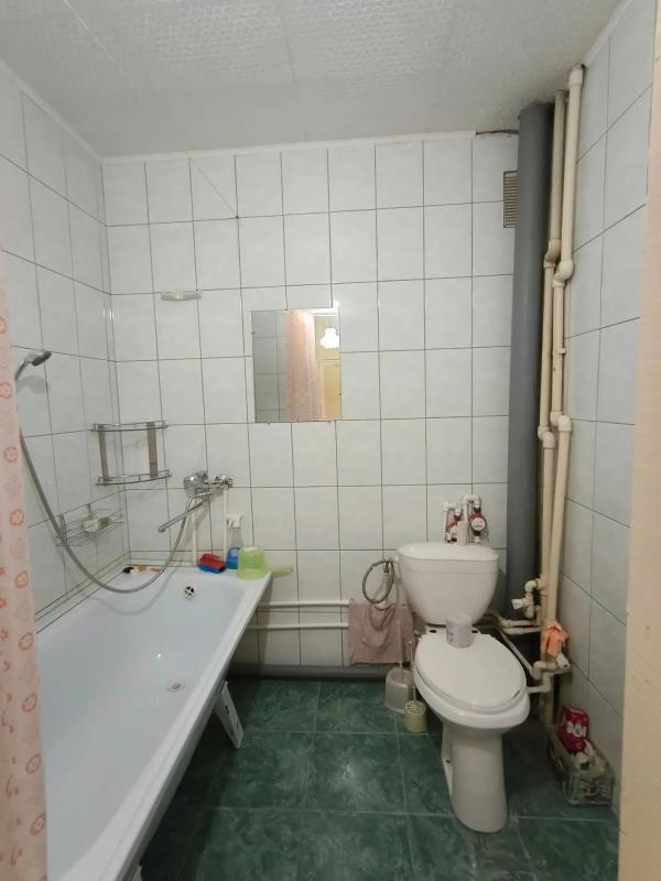 ВНИМАНИЕ, ПРОДАЁТСЯ 1-КОМНАТНАЯ КВАРТИРА, НА 4 ЭТАЖЕ, 9-ти ЭТАЖНОГО, КИРПИЧНОГО ДОМА
- НЕОБЫЧНОЙ ПЛА - Новотроицк