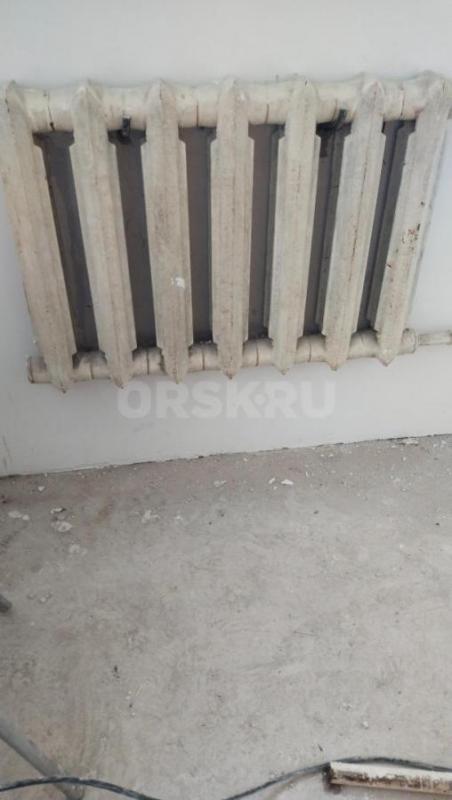 Продам 2 батареи отопления б/у - Орск
