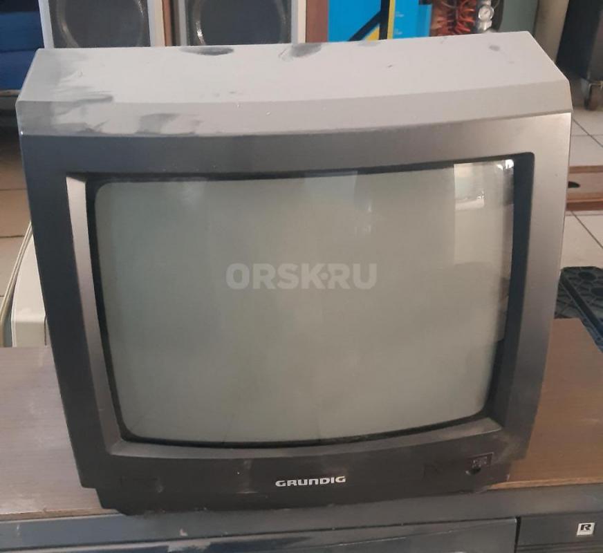 Телевизор GRUNDIG P37-050 OIRT CUC 5303 цветной - Орск