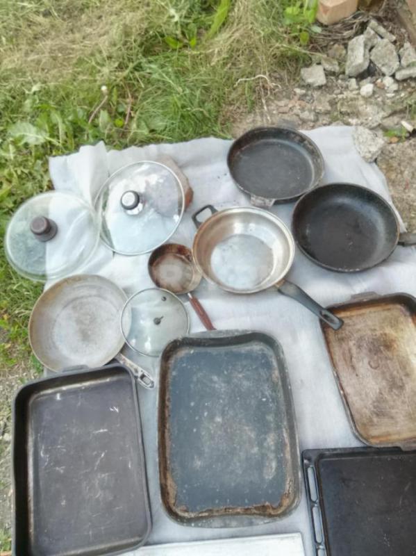 Продам сковородки, мясорубки, формы для выпечки, закаточные машинки, охладитель по договоренности - Орск