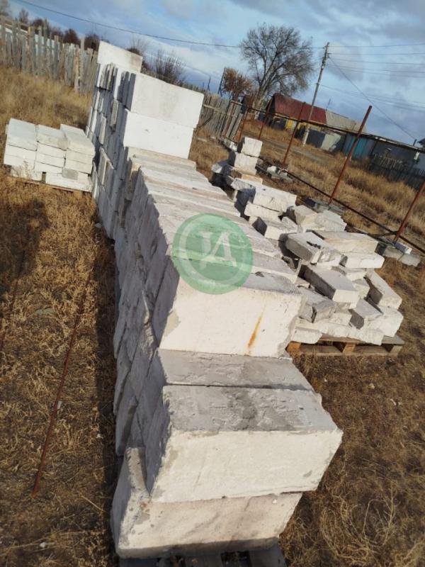 Продам земельный участок и объект незавершенного строительства по адресу: Оренбургская область, г. - Крык-Пшак