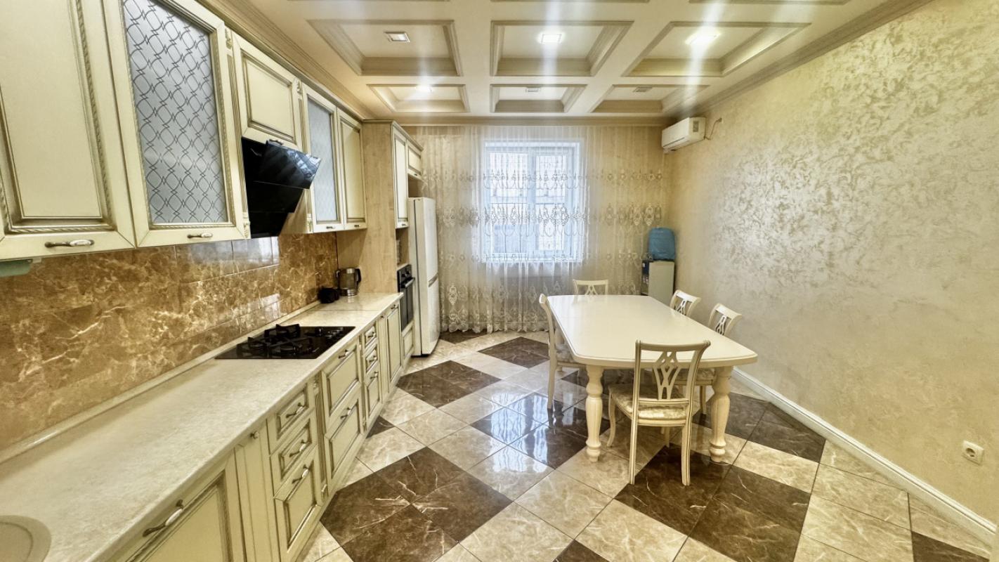 🏡‼️Вашему вниманию предлагается уникальный вариант &mdash; роскошный двухэтажный загородный дом - Ленина