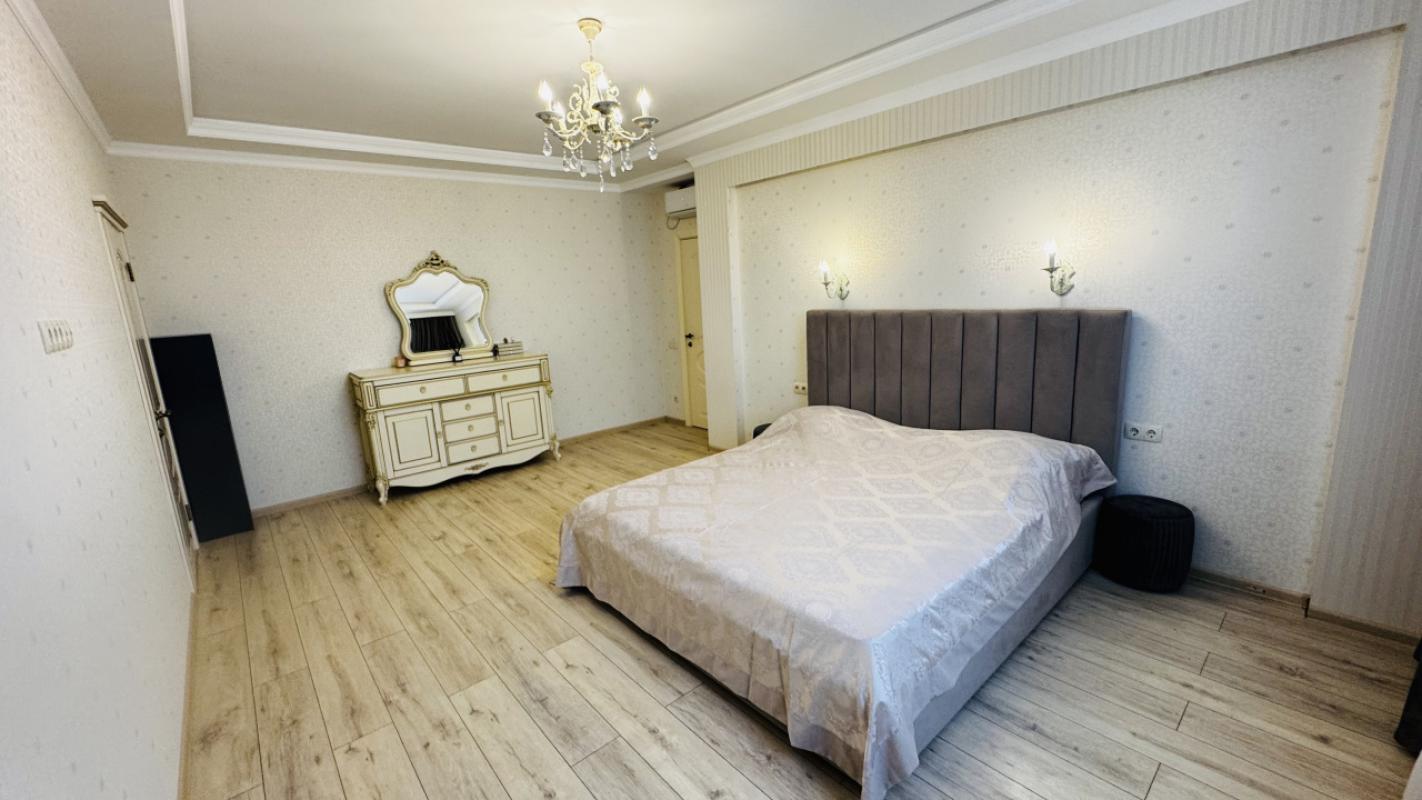 🏡‼️Вашему вниманию предлагается уникальный вариант &mdash; роскошный двухэтажный загородный дом - Ленина